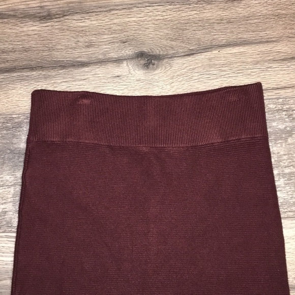 Express Pencil Skirt. - Picture 9 of 9